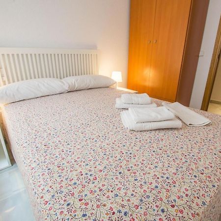 Апартаменты Qh Puerta Real Гранада Экстерьер фото